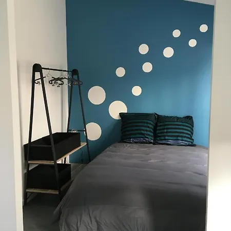 Studio Les Geants Apartment Hauterives