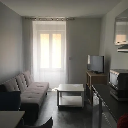 Studio Les Geants Hauterives